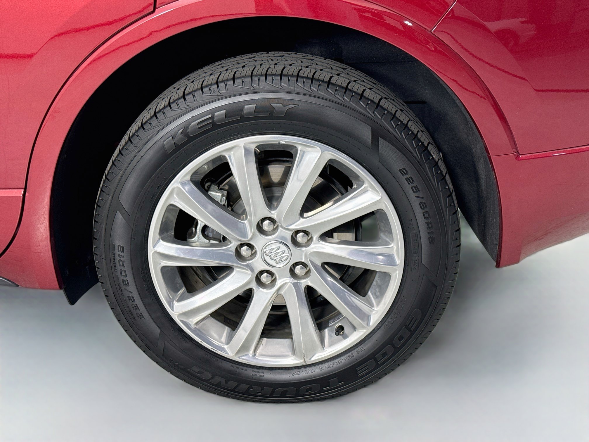 Certified 2020 Buick Envision Essence AWD/4WD image 31