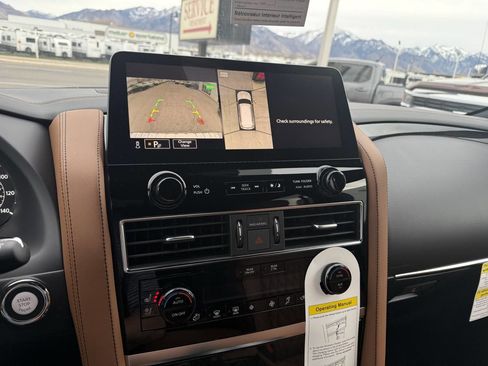 Used 2023 INFINITI QX80 Sensory w/ Cargo Package image 33