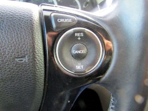 Used 2016 Honda Accord EX-L image 21