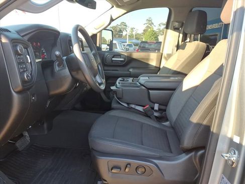 Used 2026 Chevrolet Silverado 2500 Custom w/ Custom Value Package AWD/4WD image 19