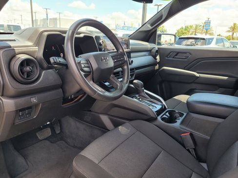 Used 2023 Chevrolet Colorado Trail Boss w/ Advanced Trailering Package AWD/4WD image 10