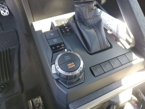 New 2025 Toyota Tacoma TRD Sport image 19