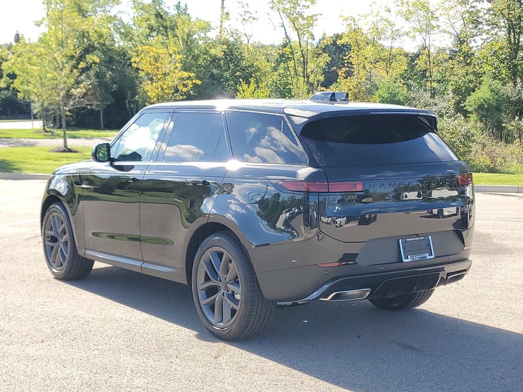 New 2027 Land Rover Range Rover Sport SE AWD/4WD image 6