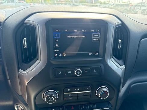 Used 2022 Chevrolet Silverado 1500 W/T w/ Trailering Package RWD image 11