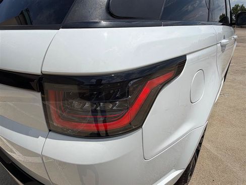 Used 2018 Land Rover Range Rover Sport Supercharged AWD/4WD image 22
