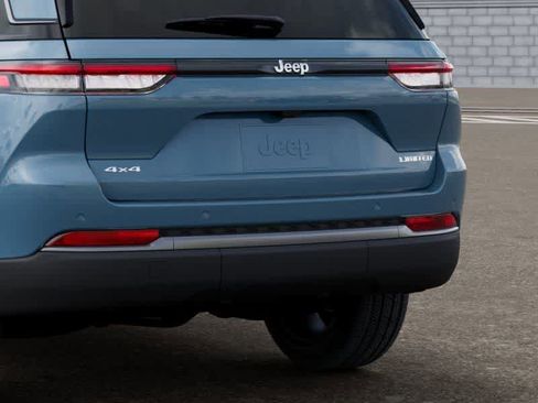 New 2026 Jeep Grand Cherokee Limited AWD/4WD image 13