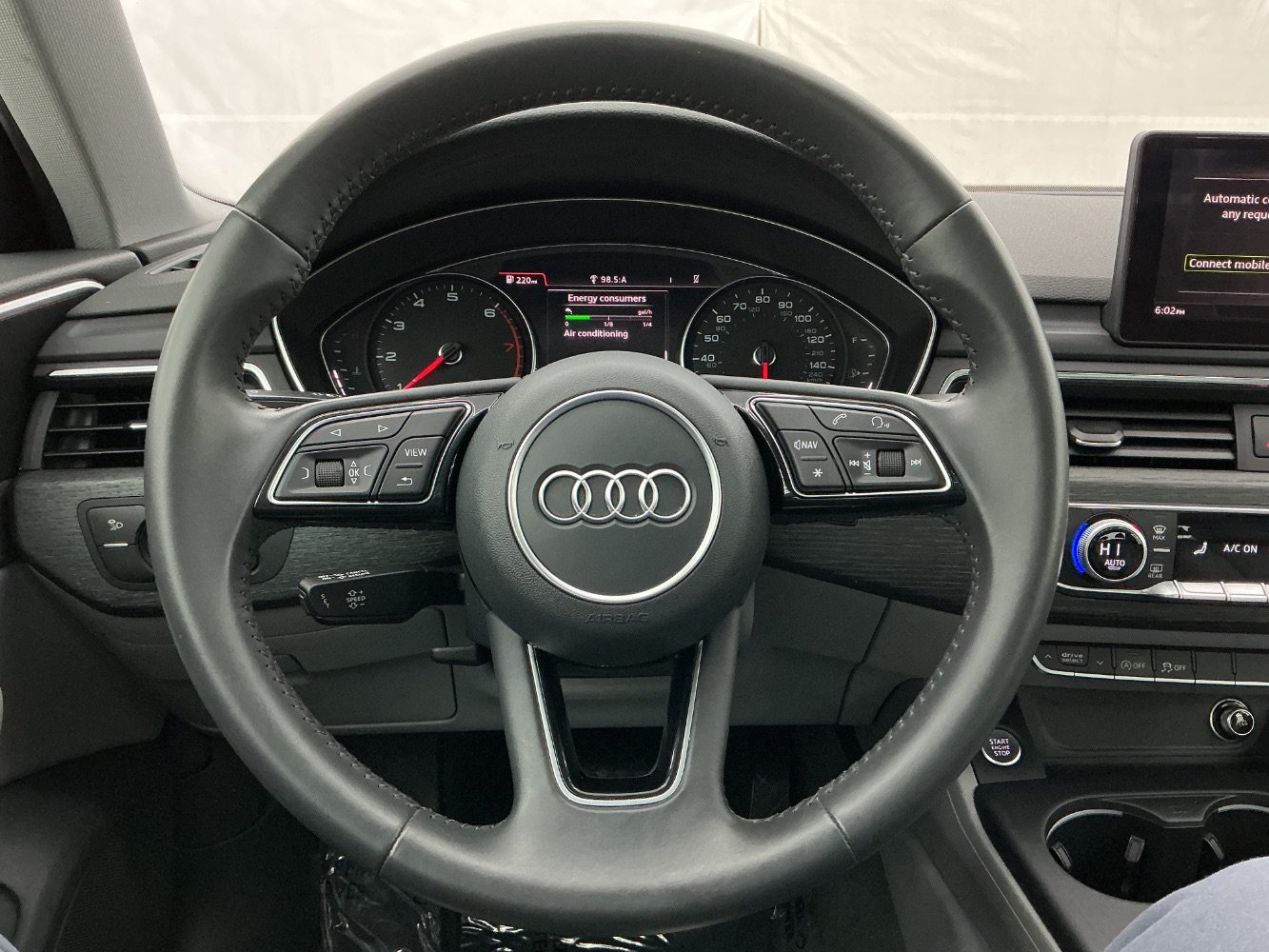 Used 2018 Audi A4 2.0T Premium AWD/4WD image 32