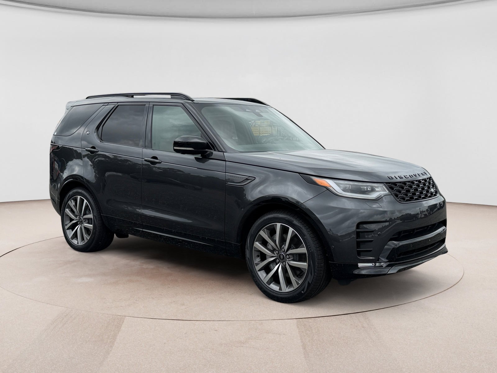 New 2026 Land Rover Discovery Dynamic SE AWD/4WD image 7