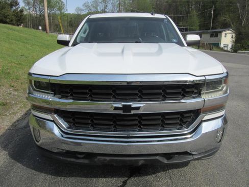 Used 2017 Chevrolet Silverado 1500 LT w/ All Star Edition AWD/4WD image 8