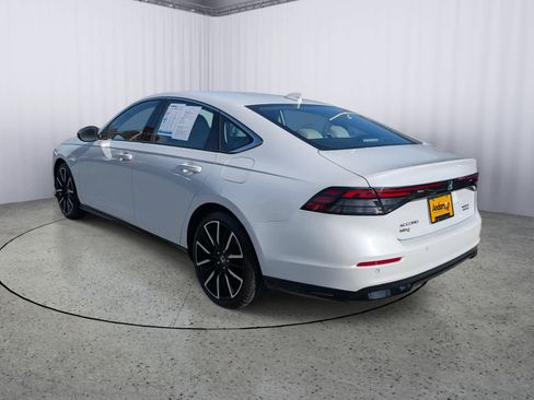 Certified 2025 Honda Accord Touring image 4