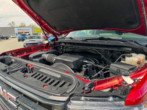 Used 2022 GMC Sierra 2500 AT4 w/ AT4 Preferred Package AWD/4WD image 45