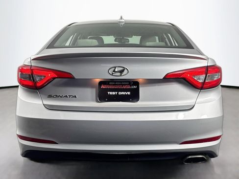 Used 2015 Hyundai Sonata SE w/ Option Group 09 image 6