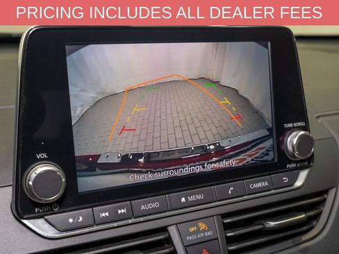 Used 2022 Nissan Altima 2.5 SV w/ SV Premium Package FWD image 14