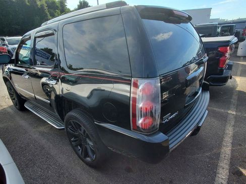 Used 2014 GMC Yukon Denali AWD/4WD image 10