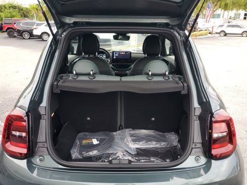 New 2025 FIAT 500 e FWD image 5