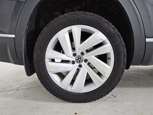 Used 2021 Volkswagen Atlas SEL image 13