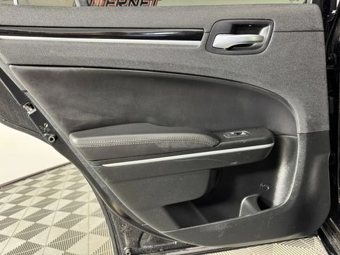 Used 2023 Chrysler 300 Touring w/ Sport Appearance Package RWD image 38