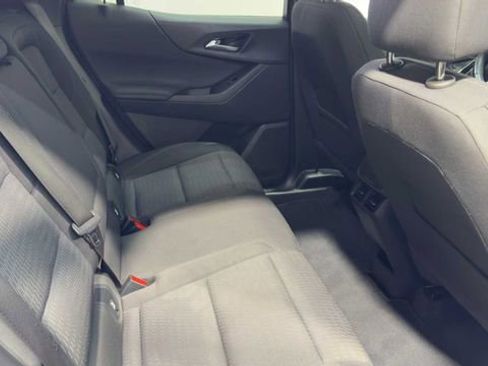 Used 2025 Chevrolet Equinox LT w/ Safety and Technology Package image 16