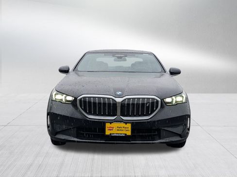 Used 2024 BMW i5 eDrive40i w/ Premium Package RWD image 2