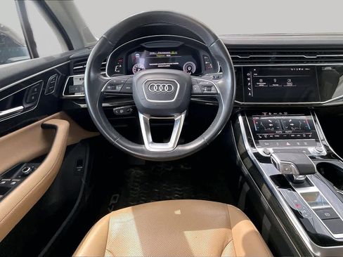 Used 2023 Audi Q7 2.0T Premium Plus w/ Premium Plus Package AWD/4WD image 6