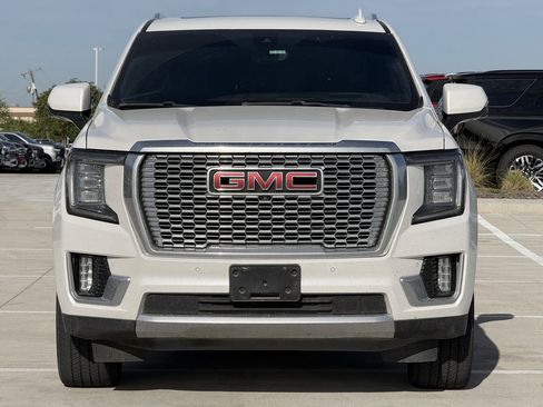 Used 2021 GMC Yukon Denali w/ Denali Ultimate Package image 6