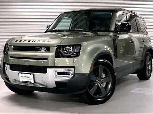 Used 2025 Land Rover Defender 110 S AWD/4WD image 1