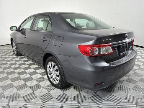Used 2013 Toyota Corolla LE w/ Protection Pkg FWD image 5