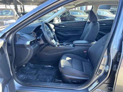 Used 2019 Nissan Altima 2.5 S image 11