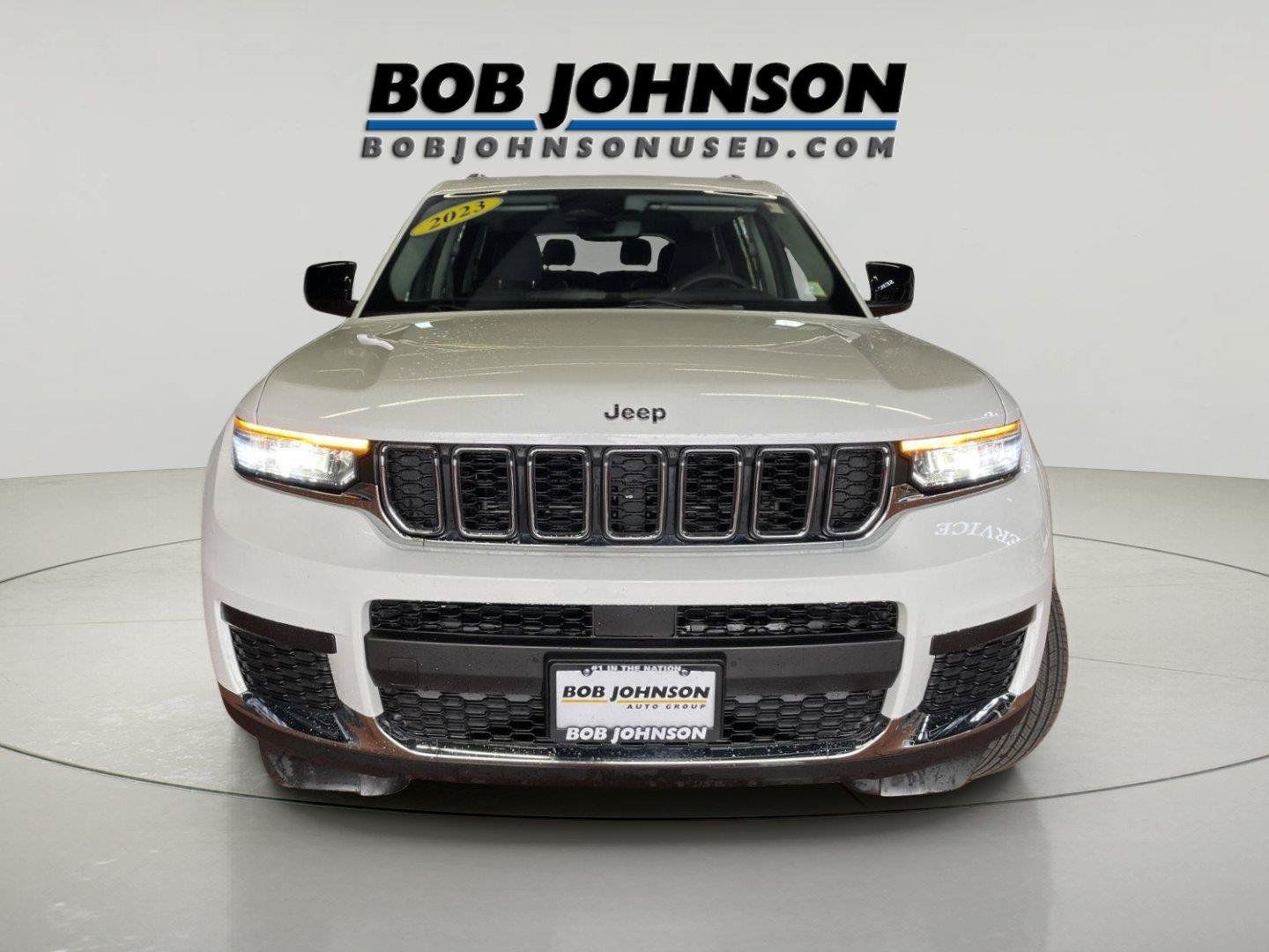 Used 2023 Jeep Grand Cherokee L Laredo AWD/4WD image 2