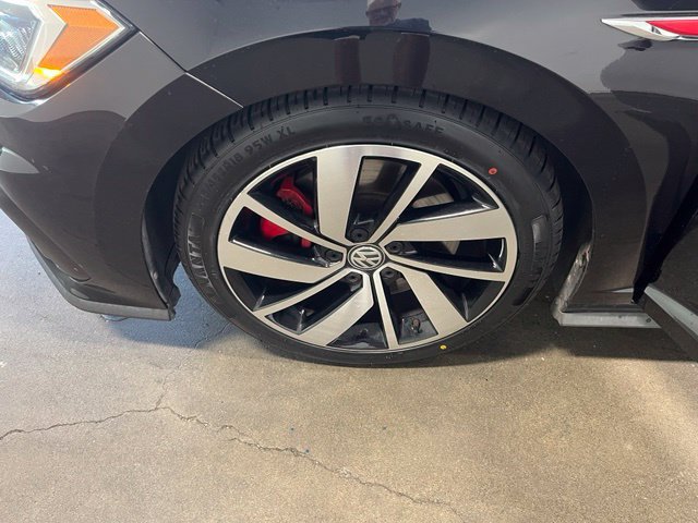 Used 2019 Volkswagen Jetta GLI FWD image 31