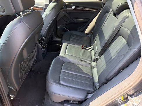 Used 2018 Audi Q5 2.0T Premium Plus AWD/4WD image 21