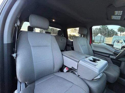 Used 2017 Ford F150 XLT AWD/4WD image 27