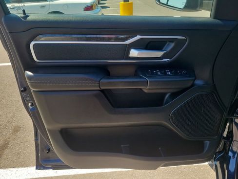 Used 2020 RAM 1500 Big Horn RWD image 30
