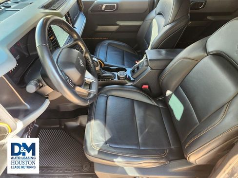 Used 2023 Ford Bronco Badlands image 20