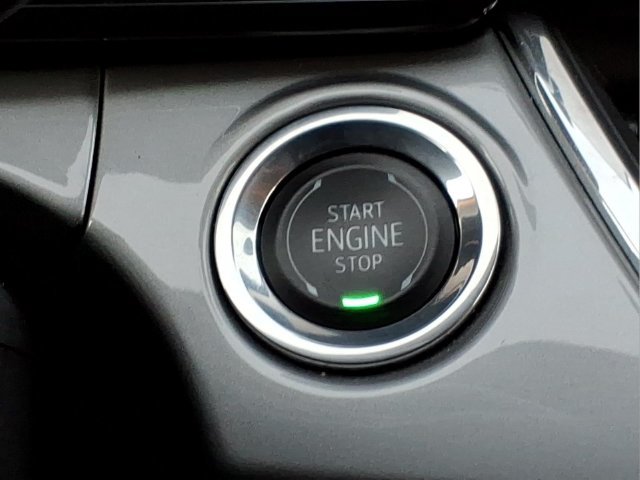 Used 2024 Chevrolet Trax LT w/ LT Convenience Package FWD image 21