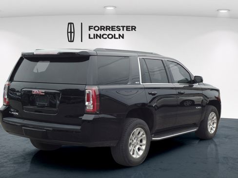 Used 2017 GMC Yukon SLT w/ Open Road Package AWD/4WD image 3