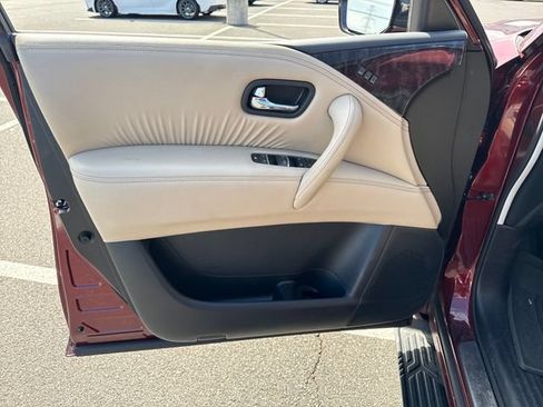 Used 2023 Nissan Armada Platinum w/ Captain's Chairs Package AWD/4WD image 25