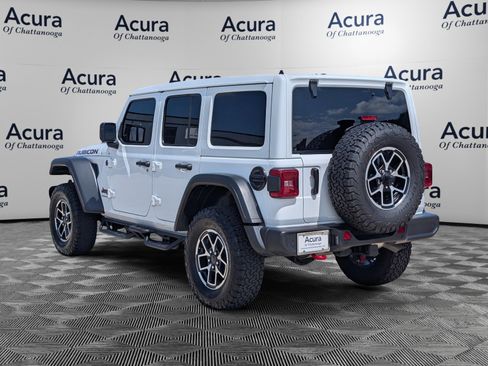 Used 2024 Jeep Wrangler Unlimited Rubicon w/ Technology Group AWD/4WD image 7