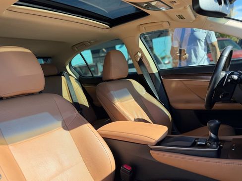 Used 2013 Lexus GS 350 AWD w/ Premium Pkg image 9