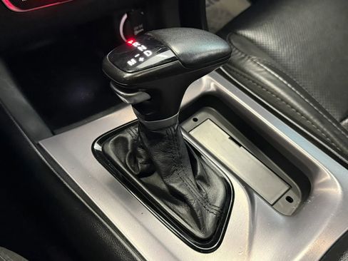 Used 2019 Dodge Charger SXT w/ Plus Group image 20