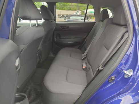 Certified 2022 Toyota Corolla Cross LE AWD/4WD image 27