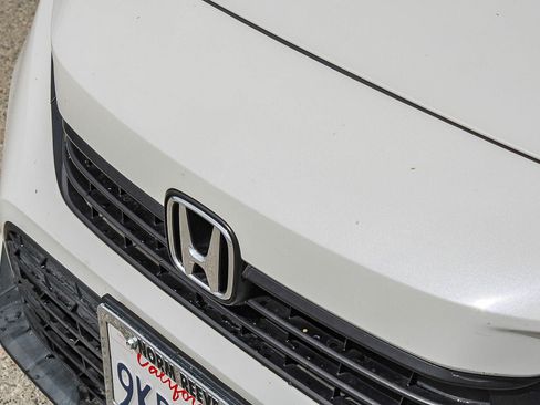 Used 2024 Honda Civic Sport image 6