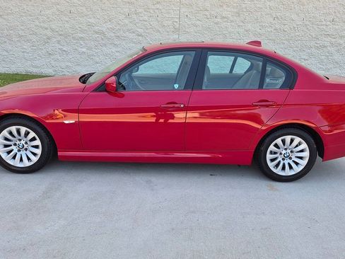 Used 2009 BMW 328i Sedan RWD image 4