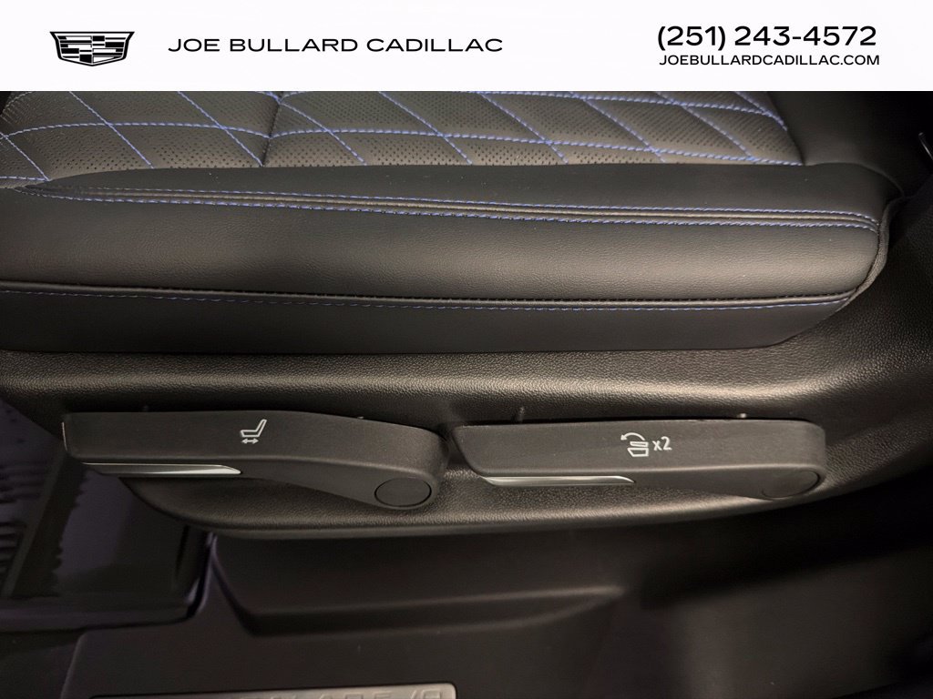New 2026 Cadillac Escalade IQ Sport 1 w/ LPO, Floor Liner Package AWD/4WD image 20