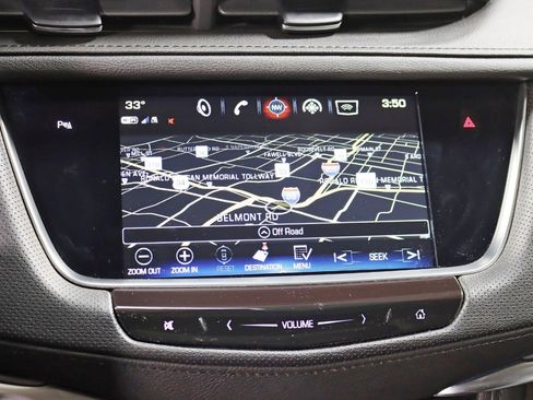 Used 2018 Cadillac XT5 Luxury image 18