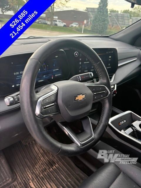 Used 2025 Chevrolet Equinox LT w/ Convenience Package II AWD/4WD image 19