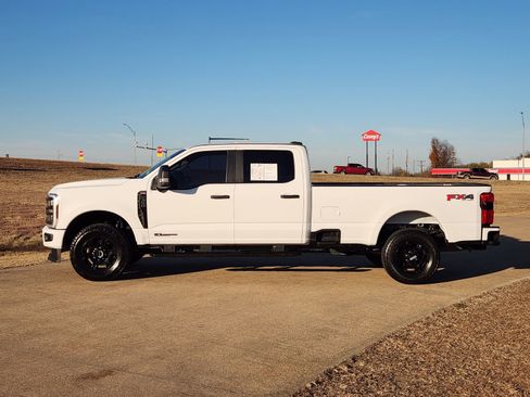 Used 2024 Ford F350 XL w/ STX Appearance Package image 3