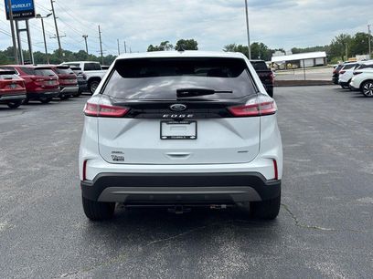Used 2024 Ford Edge SEL w/ Convenience Package