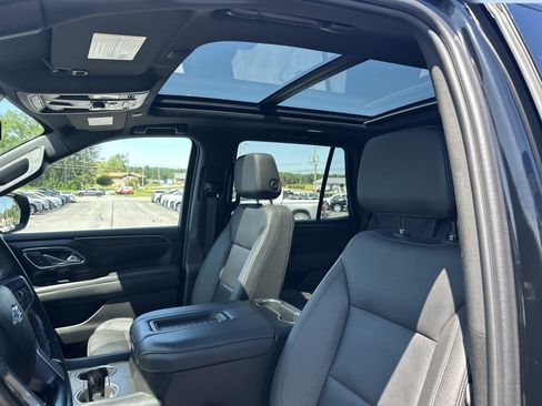Certified 2024 Chevrolet Tahoe Z71 w/ Luxury Package AWD/4WD image 10