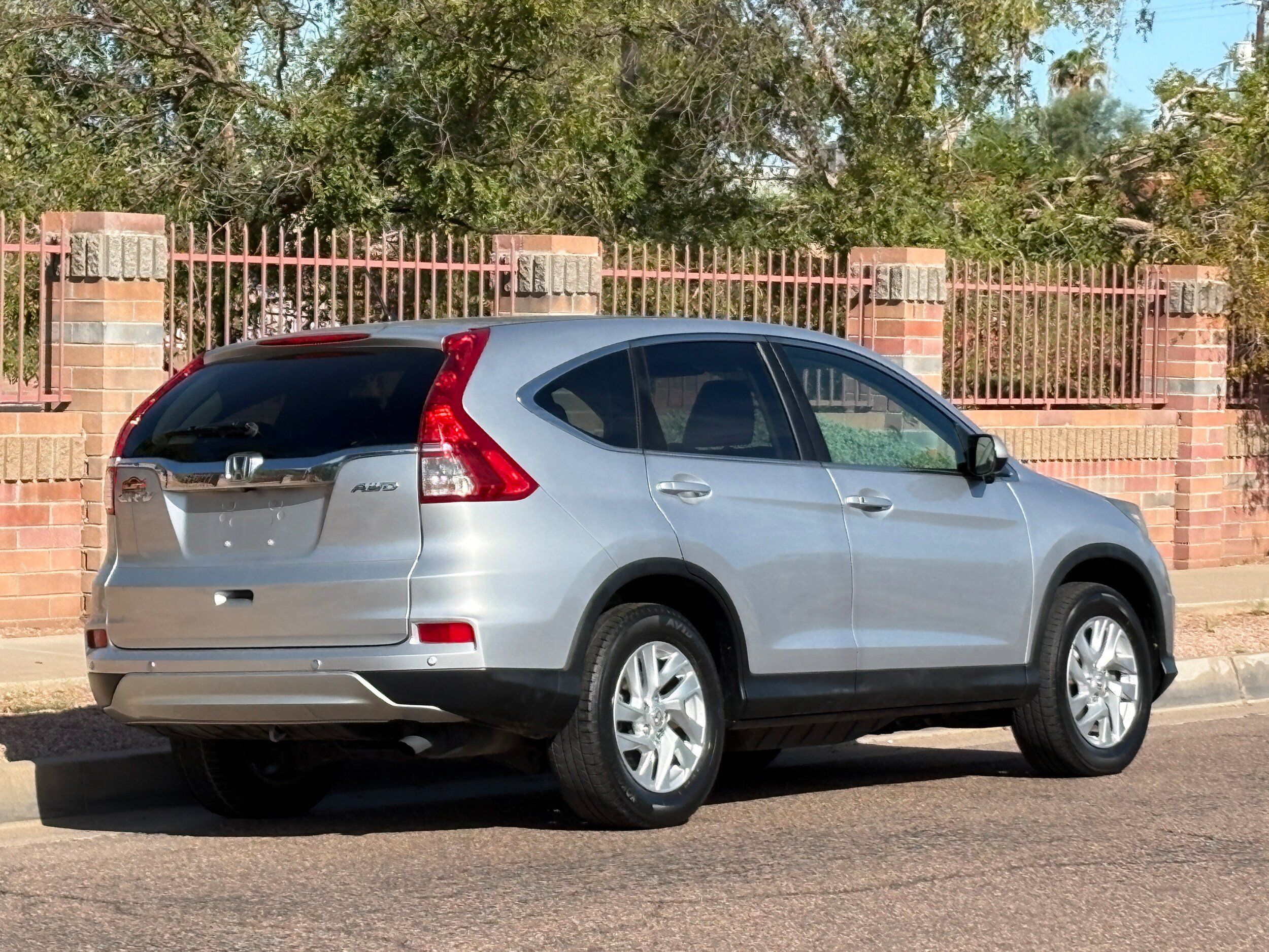 Used 2015 Honda CR-V EX image 9